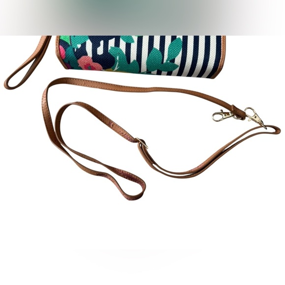 Spartina 449 Floral Stripe Crossbody Wallet Bag - Picture 3 of 6